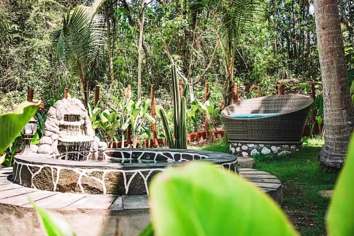 La Royale Nusa Penida Toyapakeh エクステリア 写真